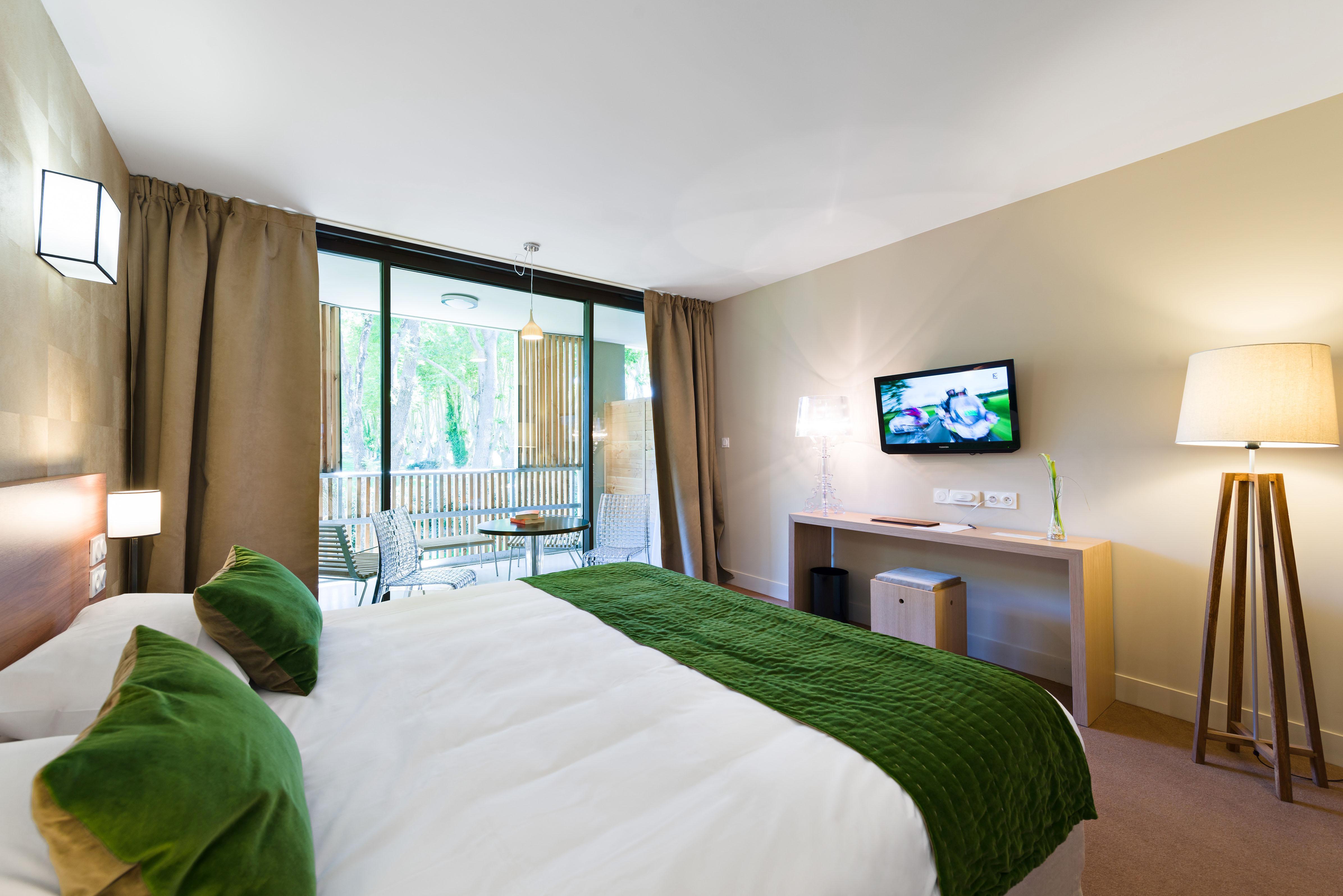Le Moulin De Vernegues Hotel & Spa Mallemort Exterior photo